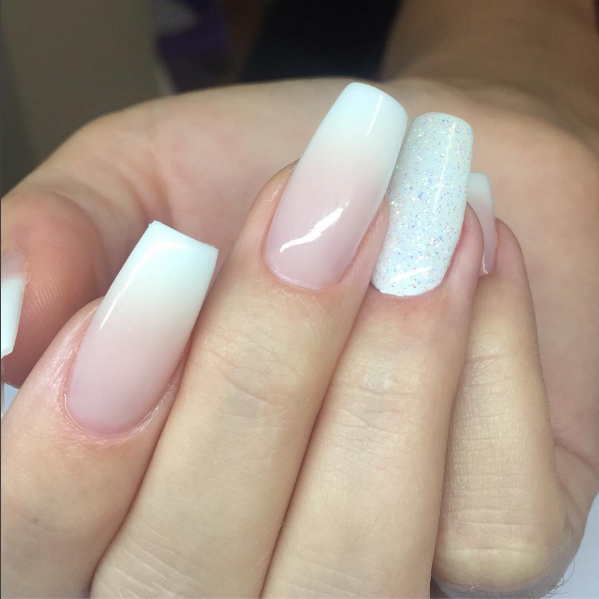 faded-white-glitter-nails